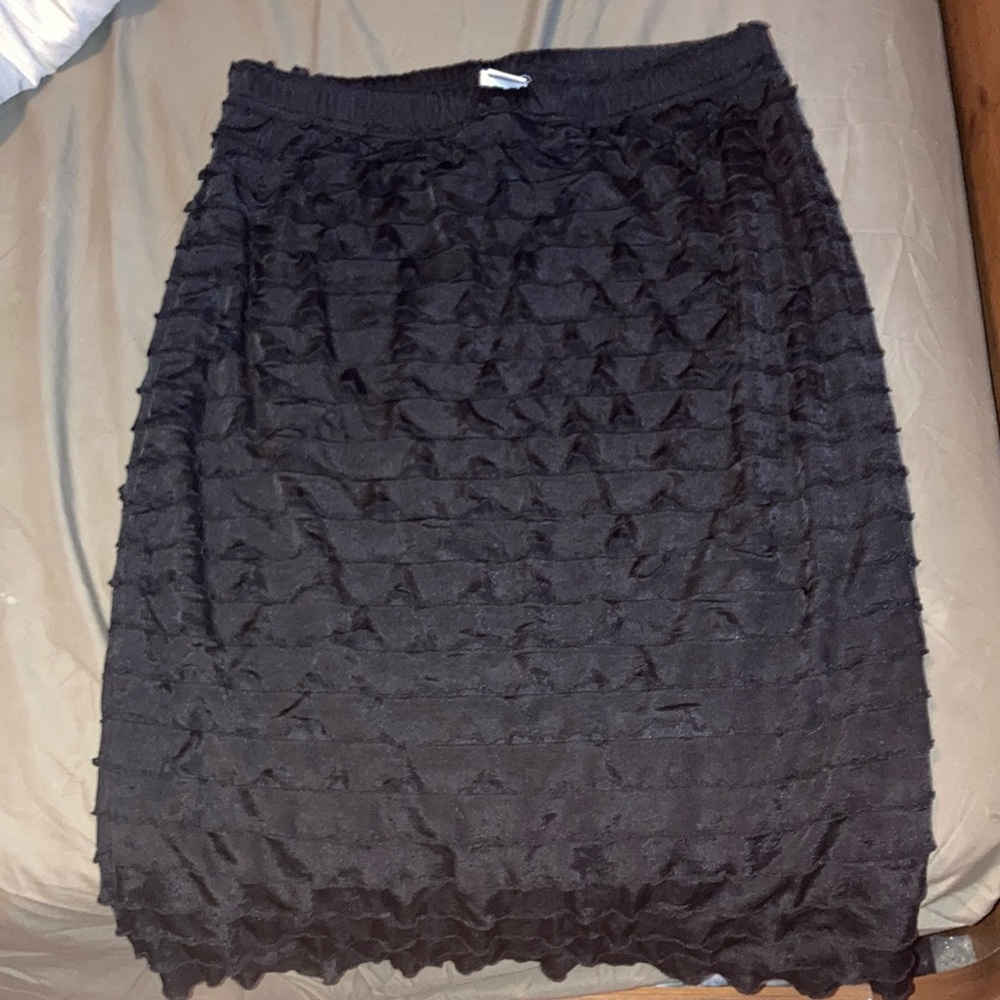BFA Classic, medium Black skirt